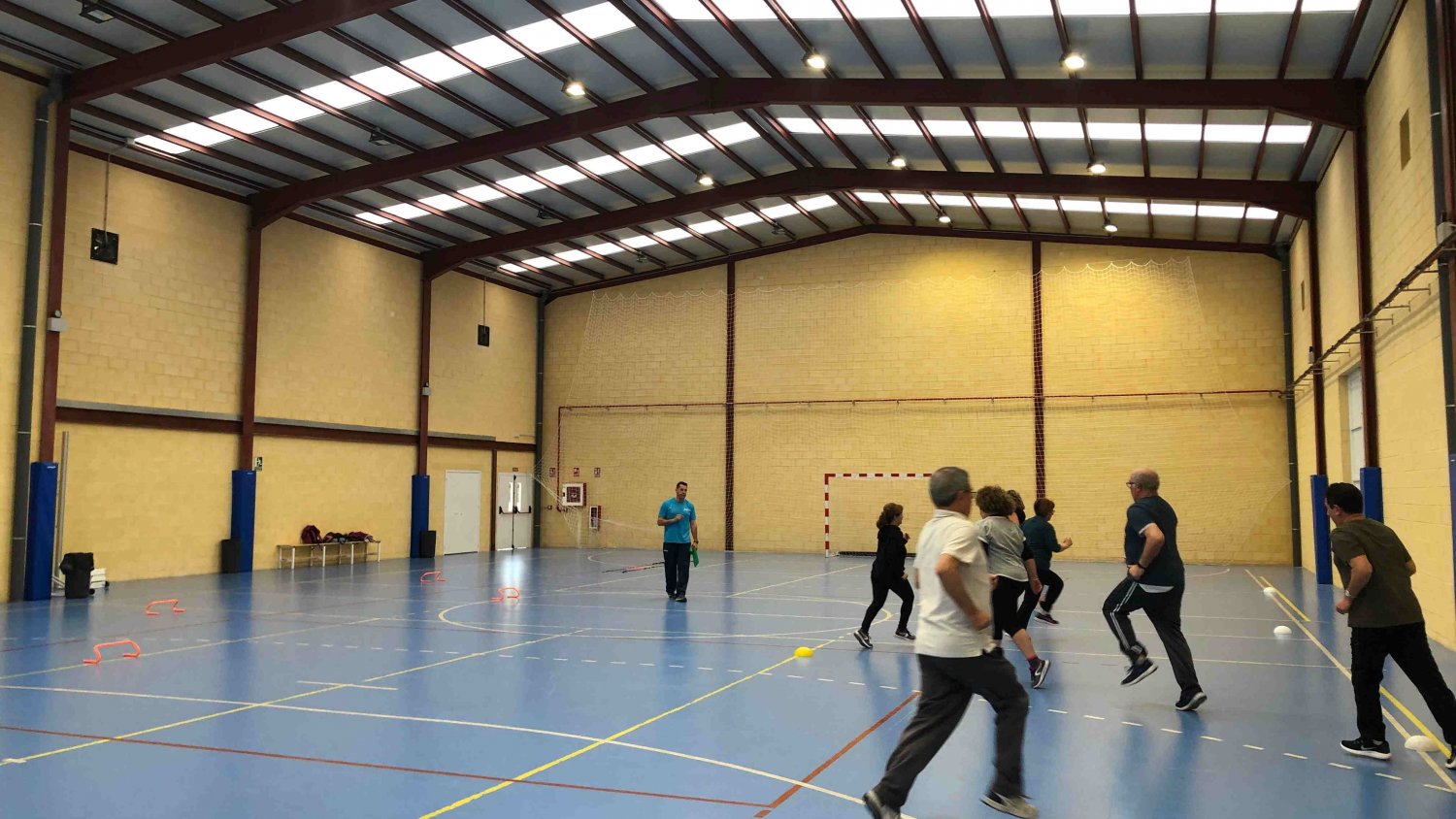 Una media de 10.864 usuarios practica deporte cada mes en las instalaciones municipales de Fuengirola