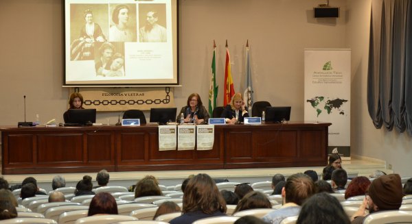 AMZET aborda el papel de la mujer exploradora en el Nuevo Mundo