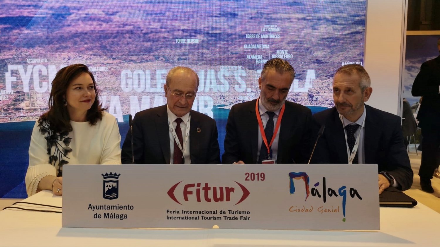 El Área de Turismo y Aehcos renuevan su compromiso