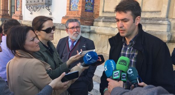 Andalucía Por Sí: “Los principales servicios públicos de la Junta están en peligro”