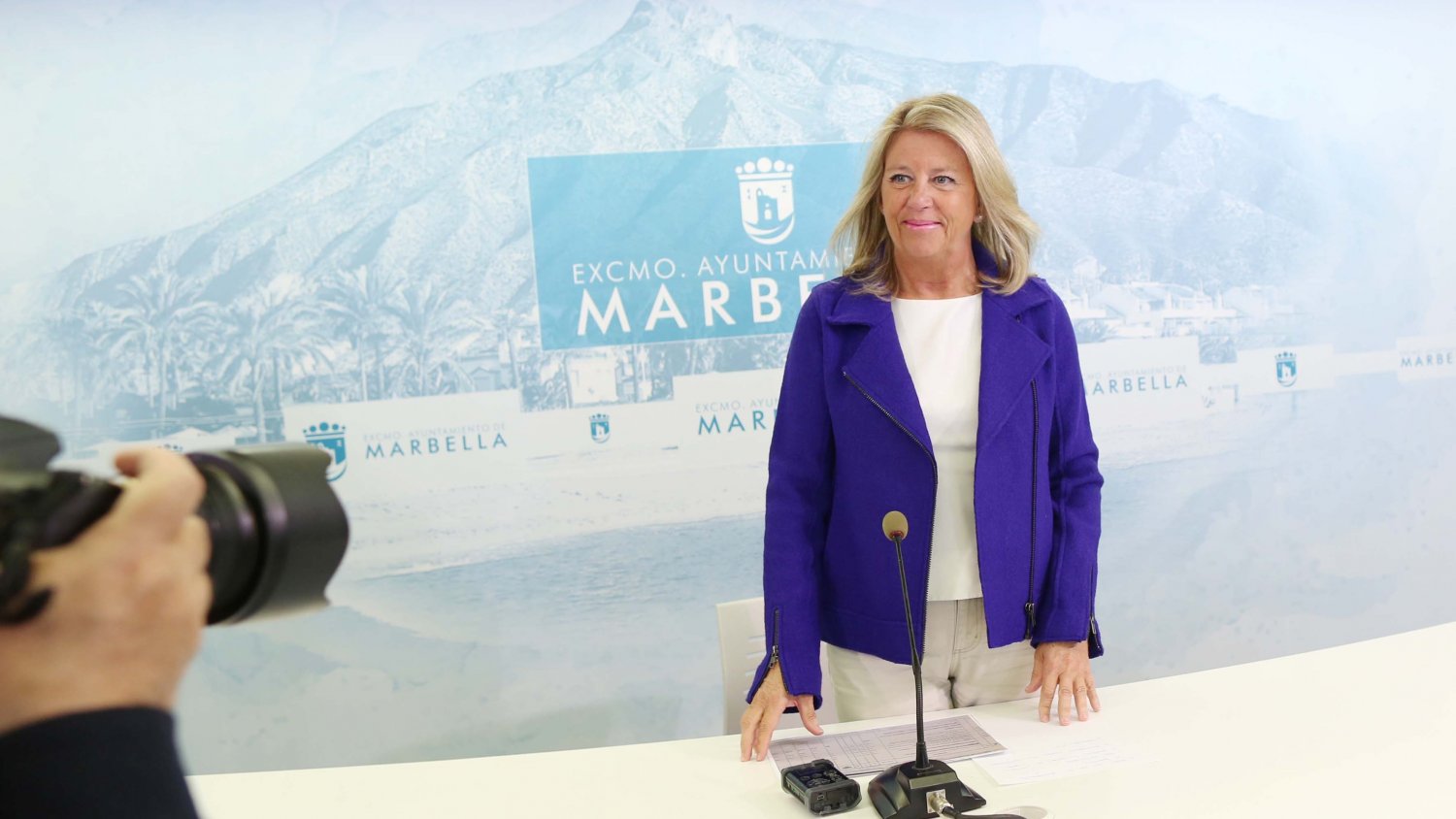 La alcaldesa denuncia que los Presupuestos Generales del Estado de 2019 “maltratan” a Marbella