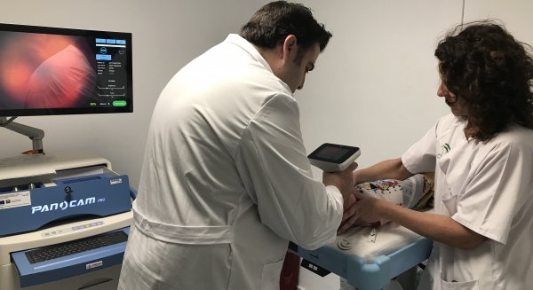 El Hospital Materno Infantil incorpora un nuevo retinógrafo