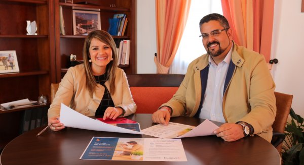 Mijas acoge la primera ‘Escuela de Energía’ donde los mayores aprenderán a ahorrar en sus facturas