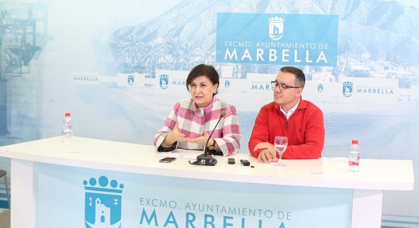 El proyecto ’50 maneras de amar Marbella’ busca crear un movimiento poético participativo