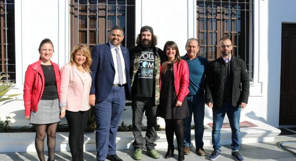 Josele González invita a los mijeños a votar a Regino Hernández como mejor deportista español del 2018