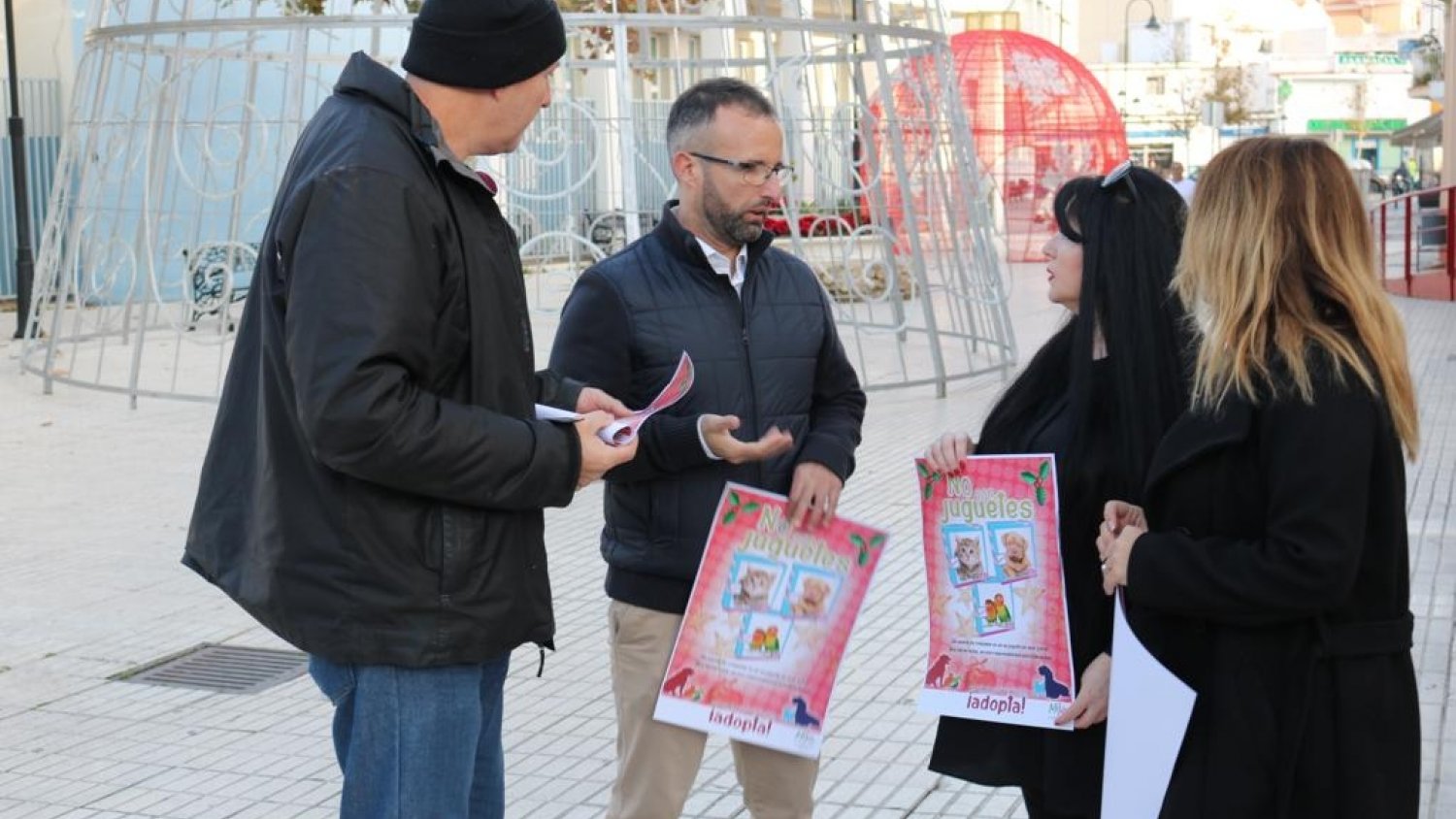 Mijas lanza una campaña para evitar que las mascotas sean tratadas como juguetes
