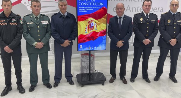 Antequera conmemorara el Día de la Constitución Española con acto un homenaje a la Carta Magna de 1978