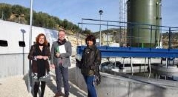 Medio Ambiente inaugura la nueva depuradora de Villanueva de Tapia