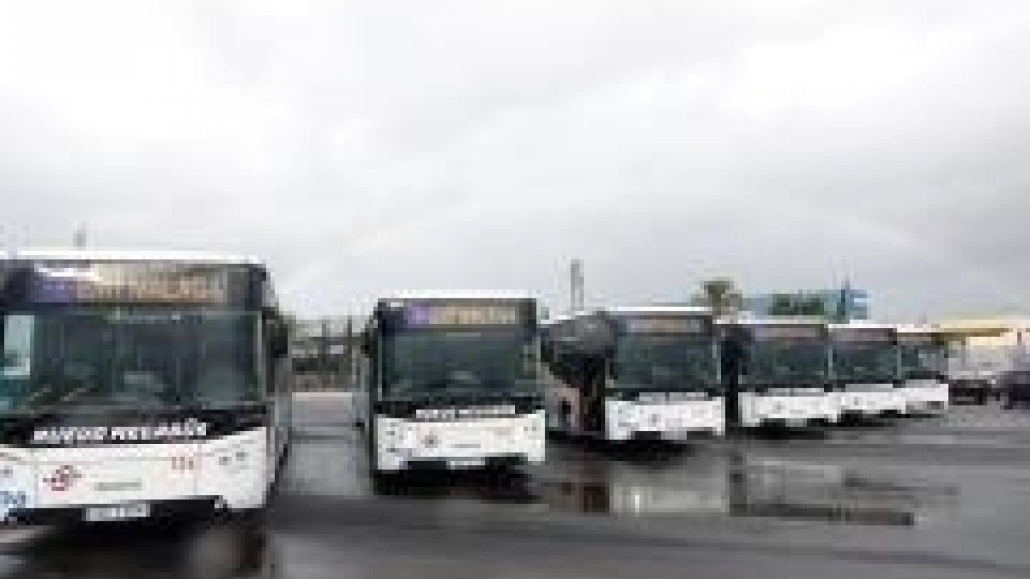 El Ayuntamiento continúa renovando la flota de la EMT con la adquisición de 10 nuevos megabuses