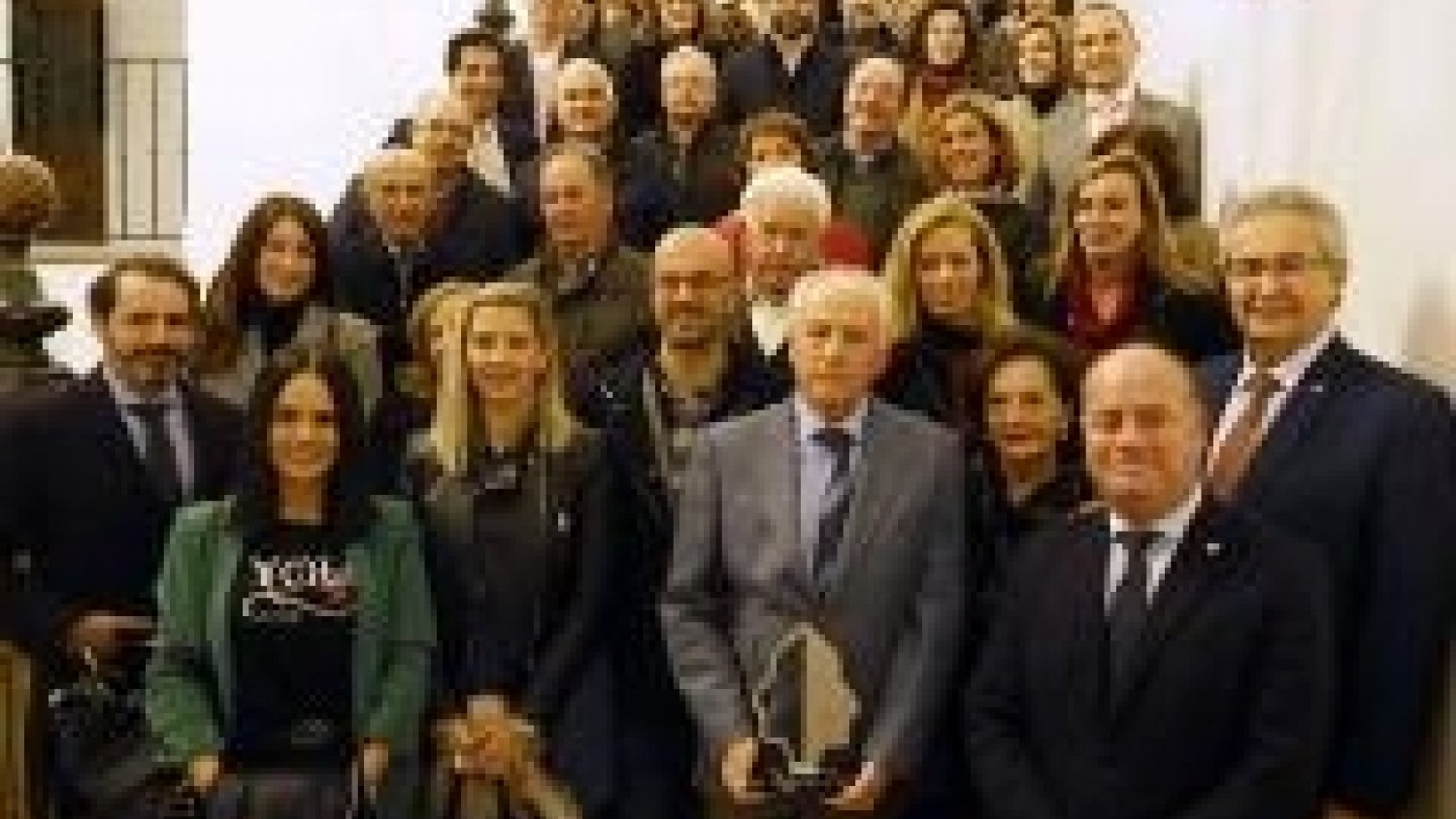 El Salón de Plenos del Ayuntamiento de Antequera acoge el acto de entrega del IX Premio a la Solidaridad