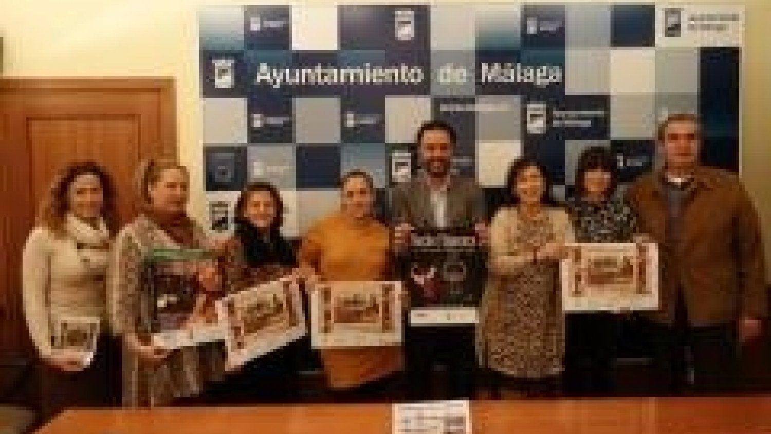 25 patios y 5 fachadas mostrarán la Navidad de los corralones de La Trinidad y El Perchel