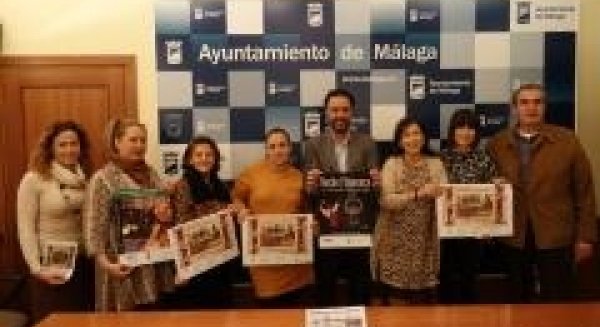 25 patios y 5 fachadas mostrarán la Navidad de los corralones de La Trinidad y El Perchel