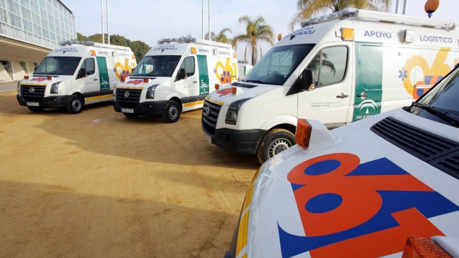 Cuatro personas heridas al colisionar dos vehículos en Vélez Málaga
