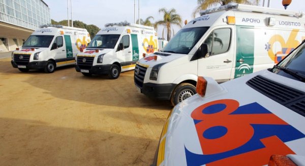 Cuatro personas heridas al colisionar dos vehículos en Vélez Málaga