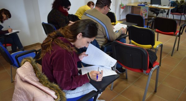 La Noria y la entidad ACP impulsan un proyecto para que jóvenes obtengan el título de Secundaria