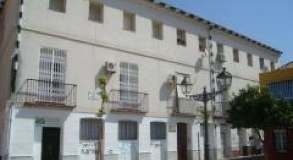 La Junta licita la reforma de un edificio con 26 viviendas públicas en alquiler en el Perchel