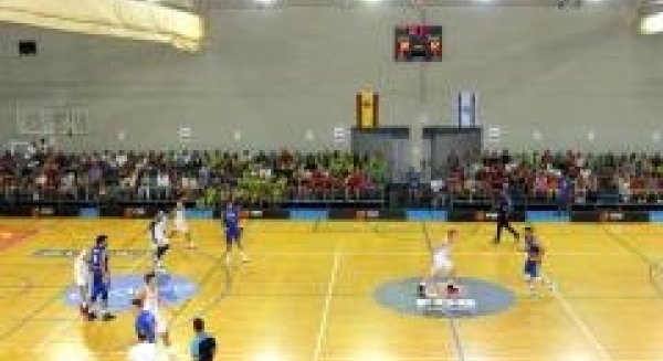 El Ayuntamiento implantará un plan de eficiencia energética en las instalaciones deportivas