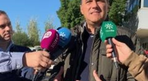 White afirma que el cambio es posible y que Málaga se juega un escaño en muy pocos votos con Podemos