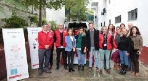 La concejala de Derechos Sociales destaca la labor de Cruz Roja en Marbella
