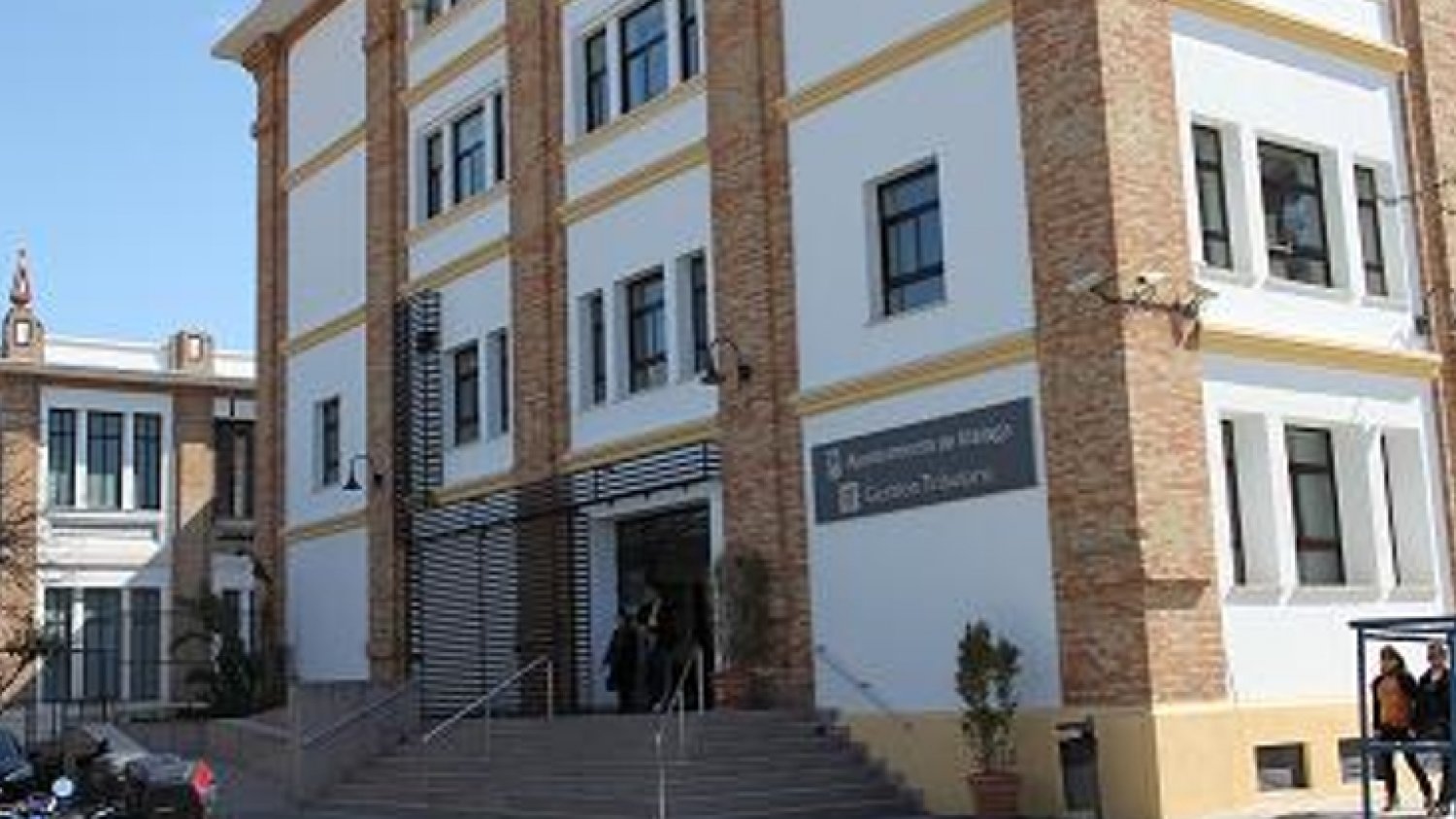 Gestión Tributaria facilita a los mayores de 65 años la atención presencial sin cita