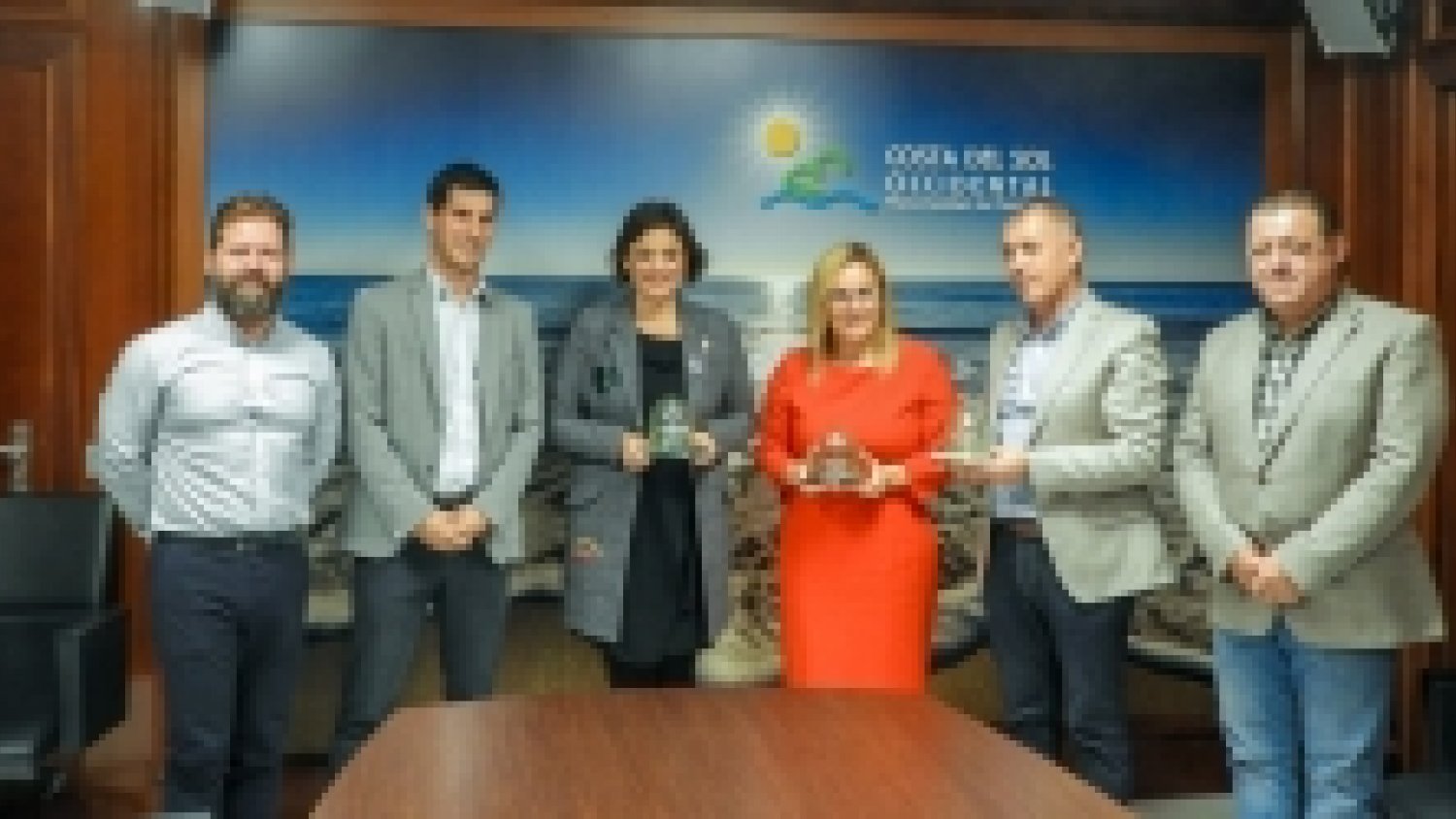 Fuengirola, Manilva y Casares, premio “iglú verde” por sus altos niveles de recogida de vidrio