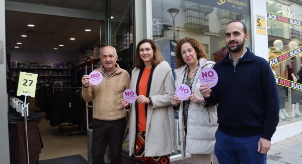 Ronda inicia una campaña en comercios locales para sensibilizar contra la violencia a las mujeres