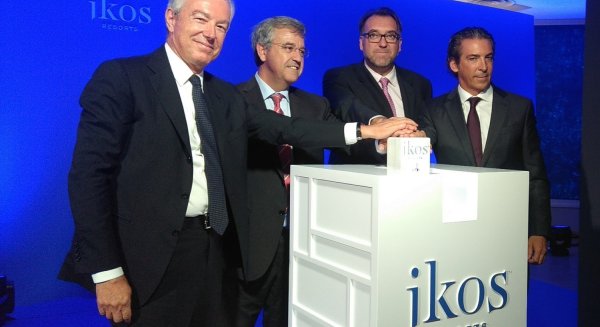 Turismo Costa del Sol respalda el desembarco de la cadena Ikos Resorts en Estepona