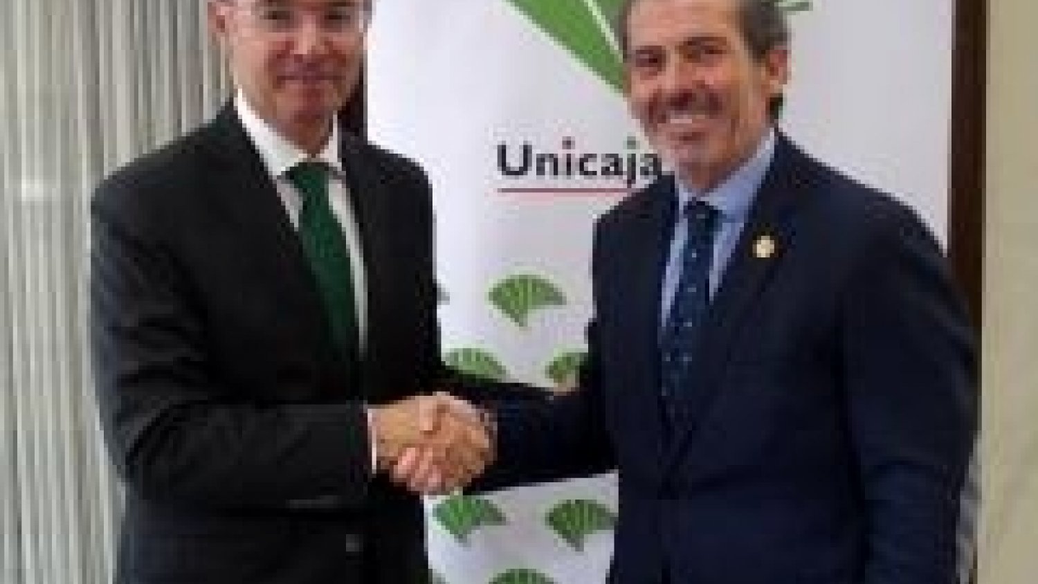 Unicaja Banco ofrece financiación ventajosa a más de 6.500 abogados colegiados de la provincia