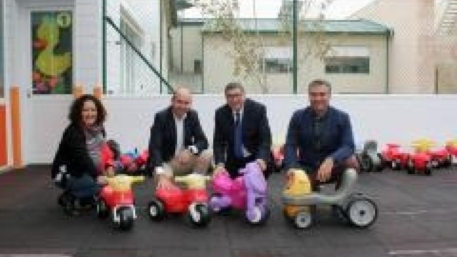 El PSOE destaca que la gratuidad de los libros de texto de tres a seis años beneficiará a 100.000 niños y niñas