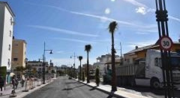 Las obras de remodelación integral de la avenida Alcalde Clemente Díaz entran en su recta final