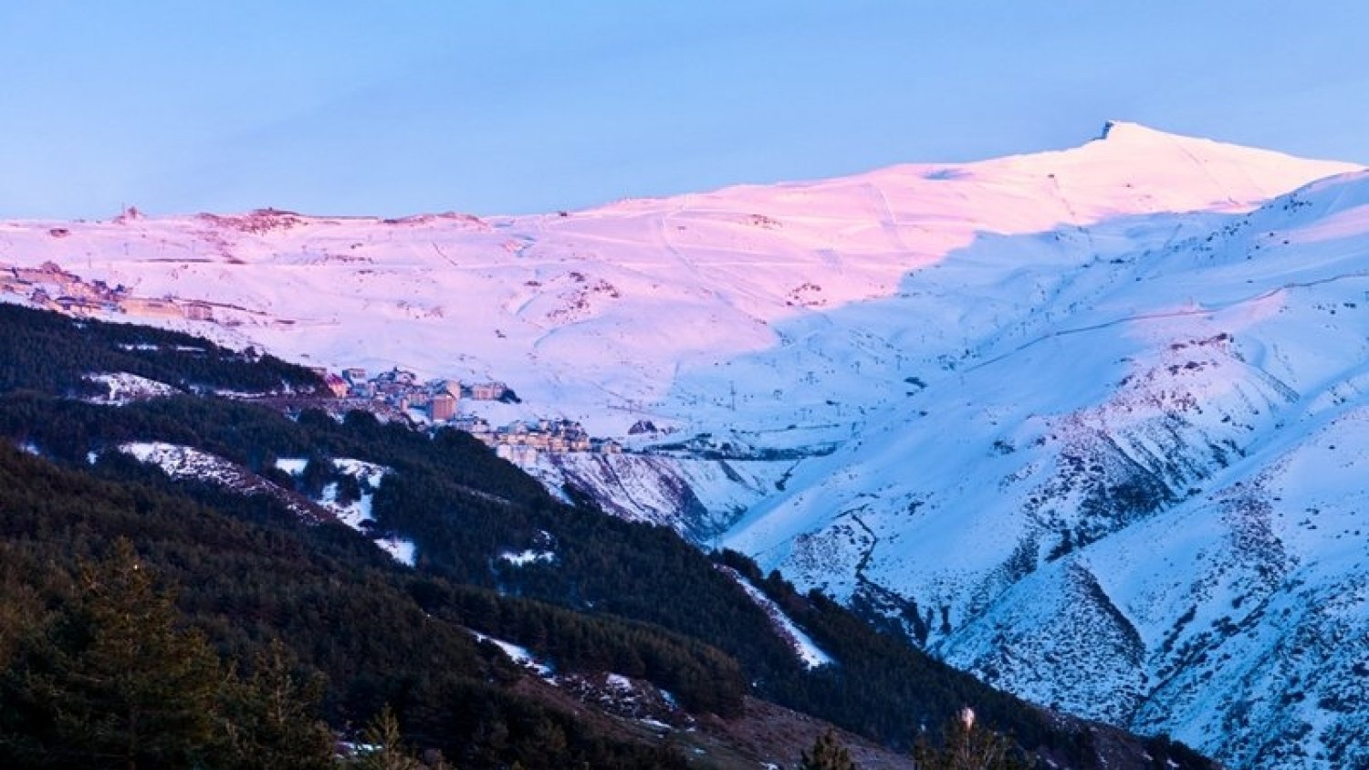 Andalucía promociona el segmento de turismo de nieve  en sendas acciones directas al consumidor en Portugal