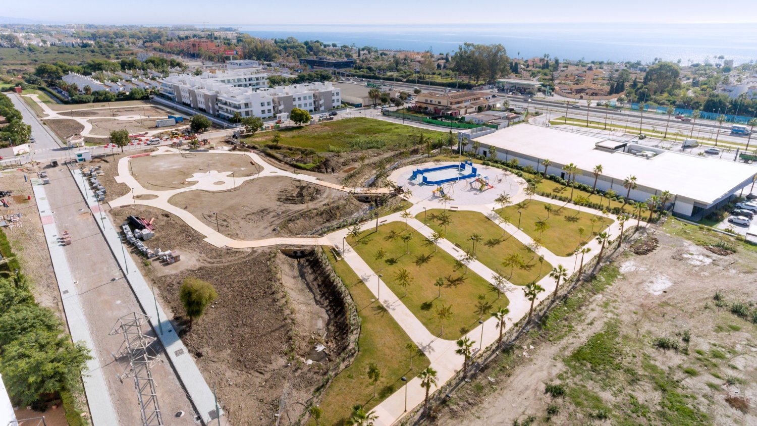 El Ayuntamiento de Estepona crea una zona verde de 20.000 metros cuadrados en la zona de Bel-Air