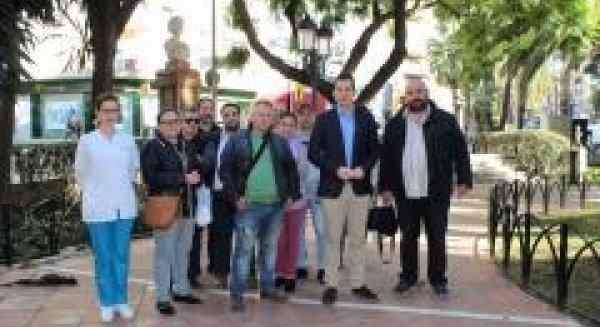 Cs propone remodelar la Plaza de Bailén con la instalación de un parque infantil y aparatos de ejercicio