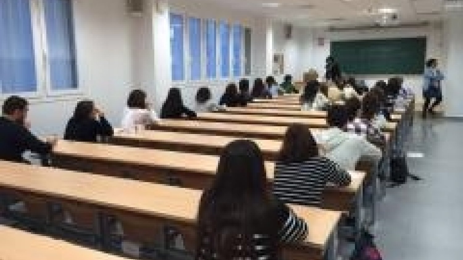 El SAS publica los primeros listados definitivos de las personas que han obtenido plaza fija en la Oferta de Empleo Público 2013-2015