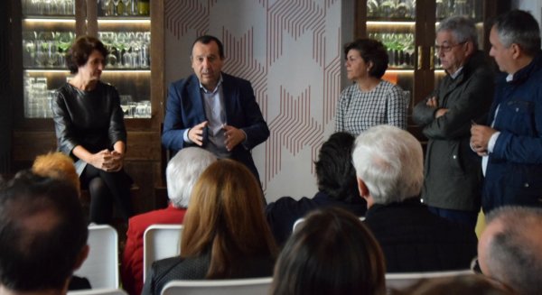 Ruiz espejo asegura que el gobierno de Susana Díaz ha ayudado a la sanidad andaluza