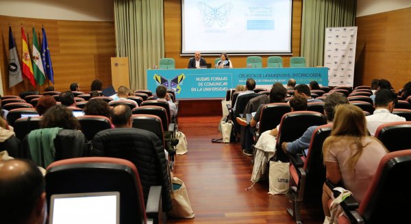 Expertos en comunicación universitaria debaten en la UMA sobre el uso de los nuevos medios digitales y audiovisuales