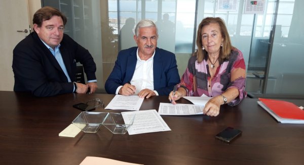 Málaga renueva su vinculación con la Protectora de Animales