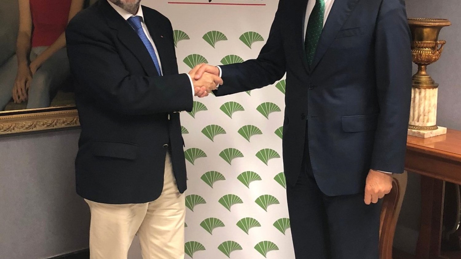 Unicaja Banco refuerza su apoyo al Colegio de Farmacéuticos de Málaga y beneficiará a cerca de 700 farmacias de la provincia