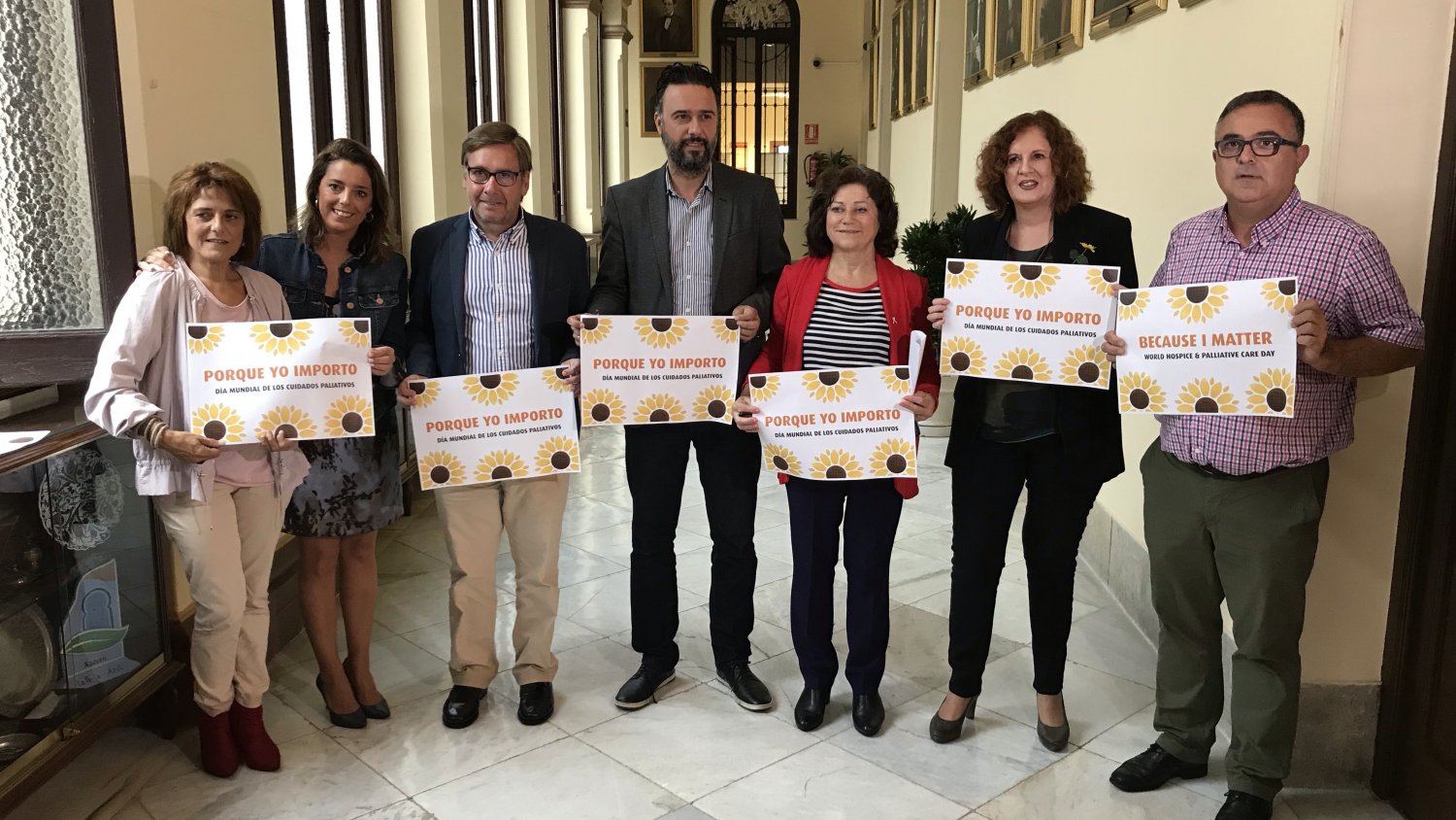 Ayuntamiento y entidades que luchan contra el cáncer diseñan un programa de actividades para conciencias y recaudar fondos