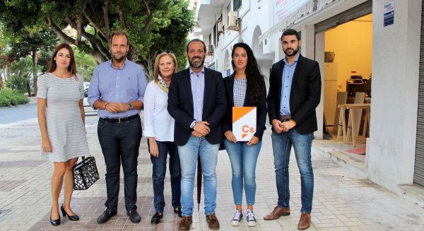 Ciudadanos pide una campaña sancionadora para acabar con los excrementos caninos en las calles de Málaga
