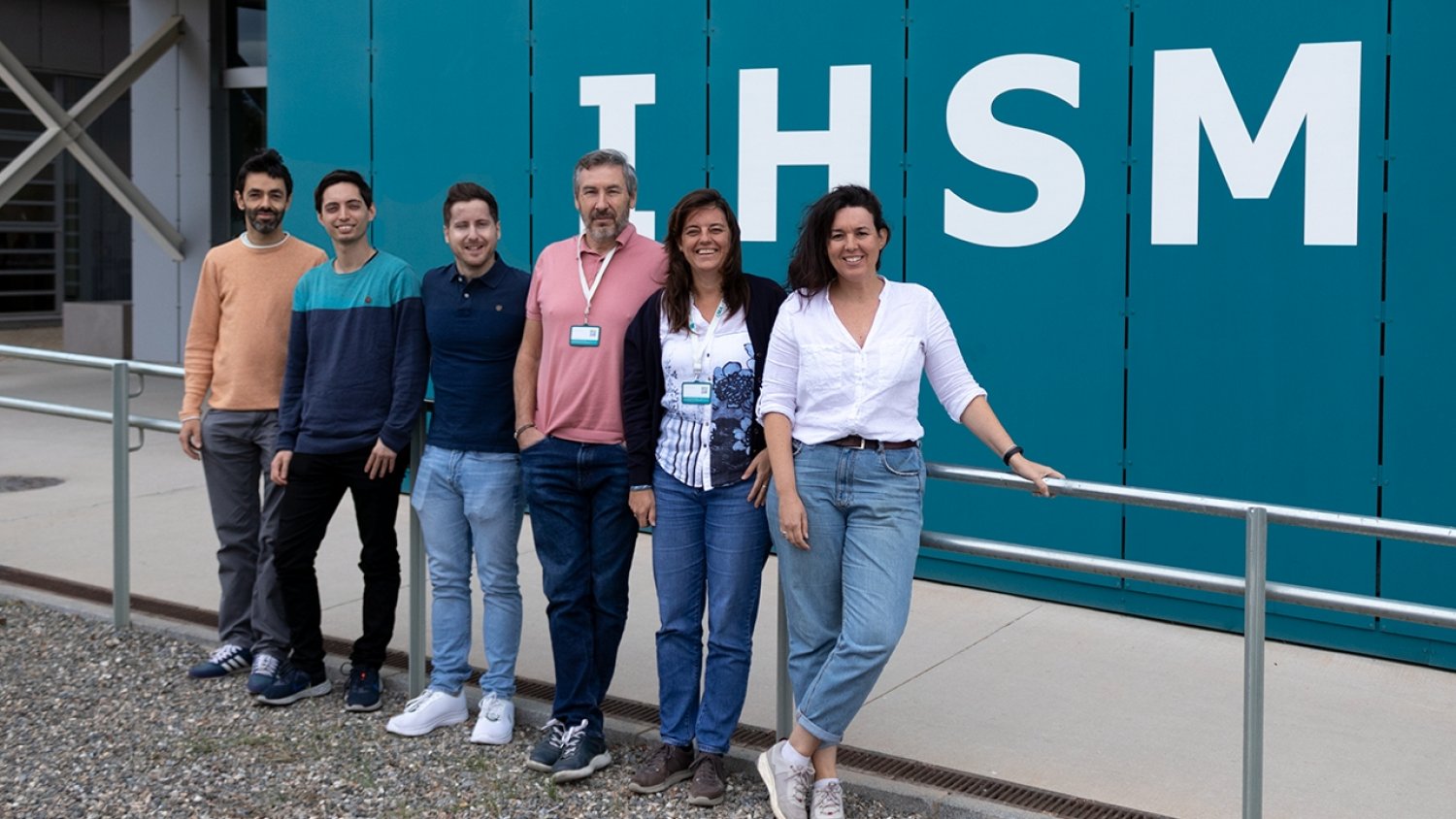Identifican una familia de proteínas responsable de la producción de celulosa en planta frente a estrés salino