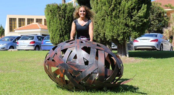 La exposición 'Four reasons: el jardín y su doble' llega al Parque Cementerio de Málaga