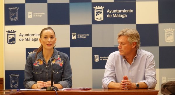 Málaga saca a subasta 73 puestos y dos locales en los mercados municipales