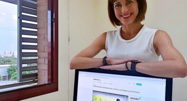 La profesora de periodismo María Sánchez gana el Premio Mooc 2018 del Grupo Tordesillas