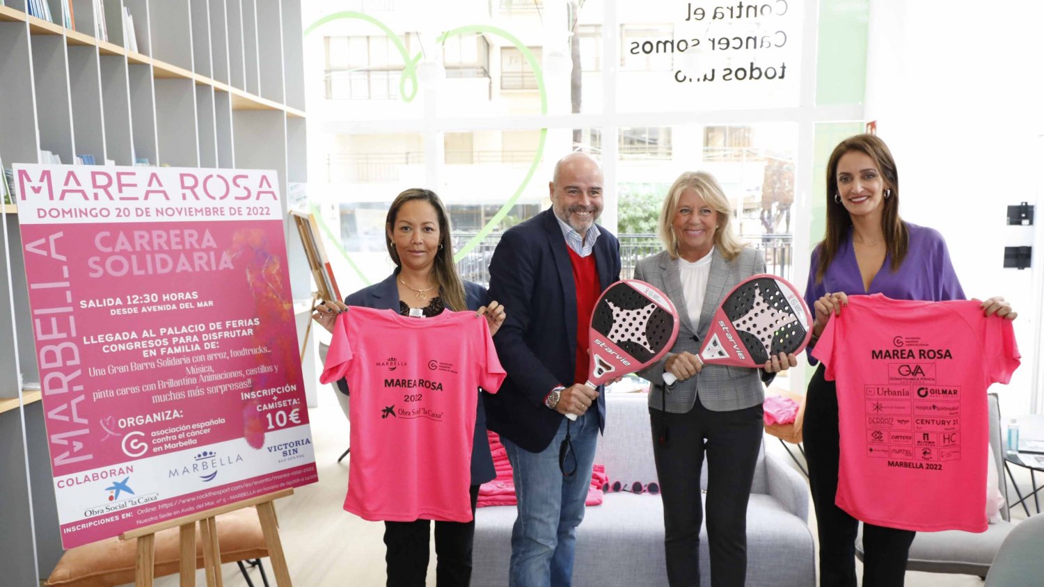 Marbella respalda una nueva edición de la carrera solidaria Marea Rosa de la AECC