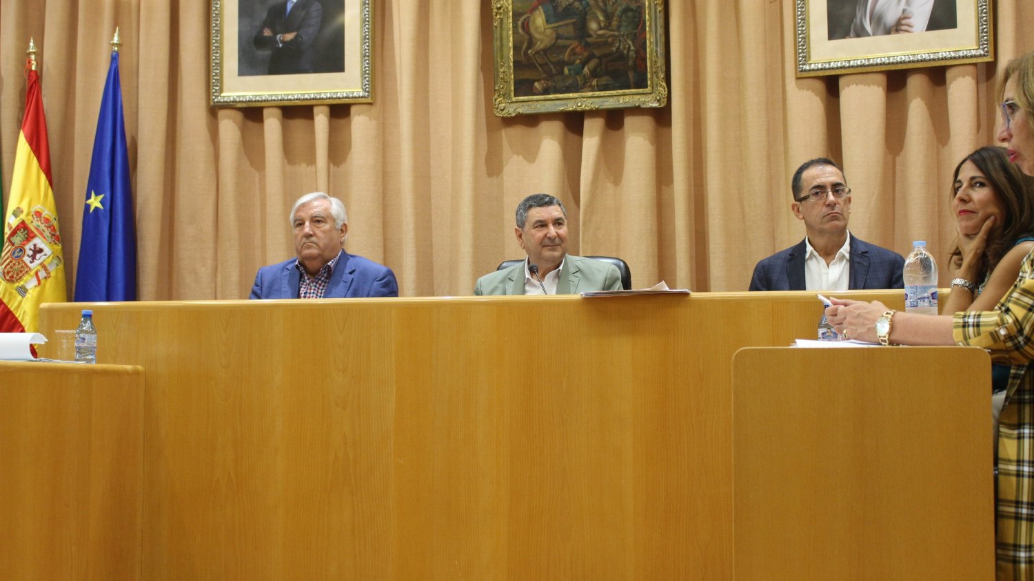 Vélez-Málaga aprueba en pleno el pago de cerca de 2.000 facturas a proveedores