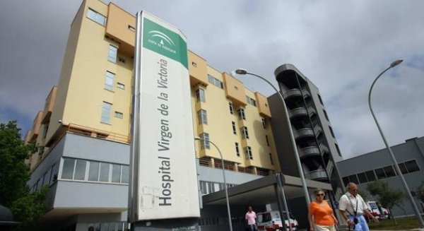 Un hombre se entrega tras apuñalar a una mujer que negaba una relación entre ambos en Torremolinos