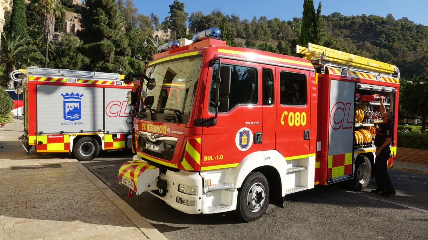 Los Bomberos de Málaga amplían su flota con dos nuevos vehículos autobombas