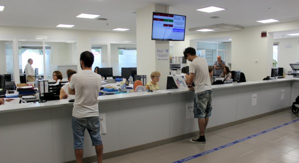 Estepona pone en marcha un sistema para agilizar la atención de los ciudadanos mediante cita online