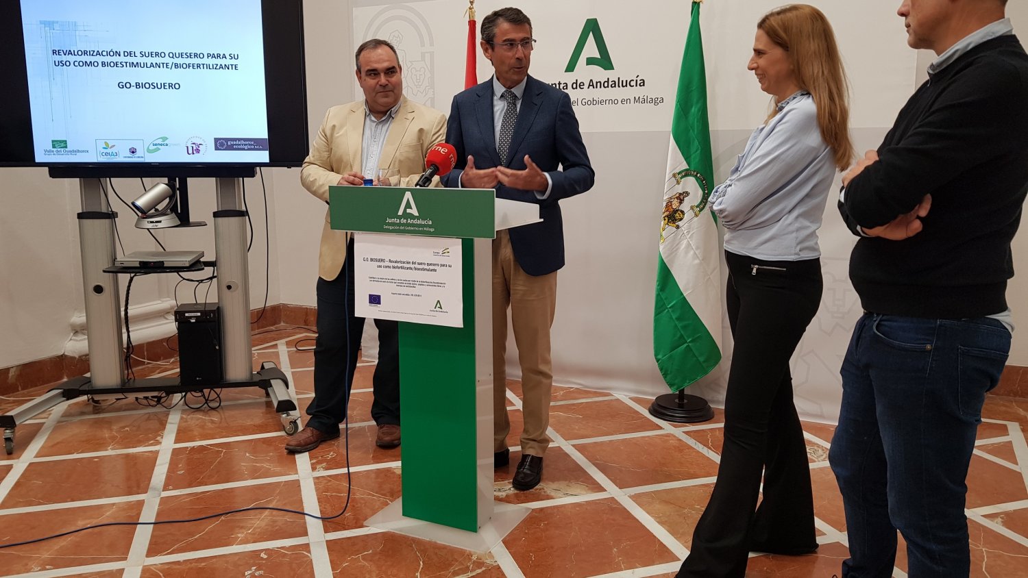 La Junta impulsa el proyecto BIOSUERO para el empleo del suero quesero como biofertilizante